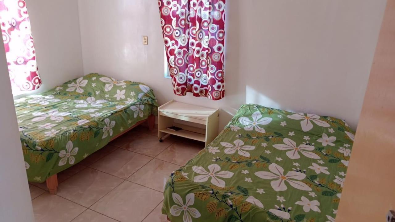 Hotel Rocio Cedral Bagian luar foto
